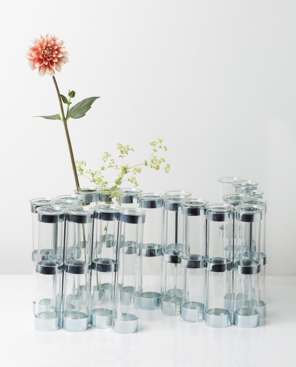 APRIL VASE [classic] image 0