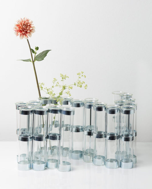 APRIL VASE [classic] image 0