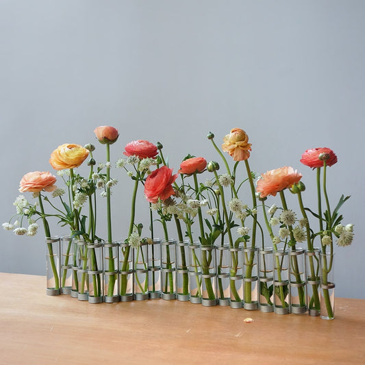APRIL VASE [little] image 0
