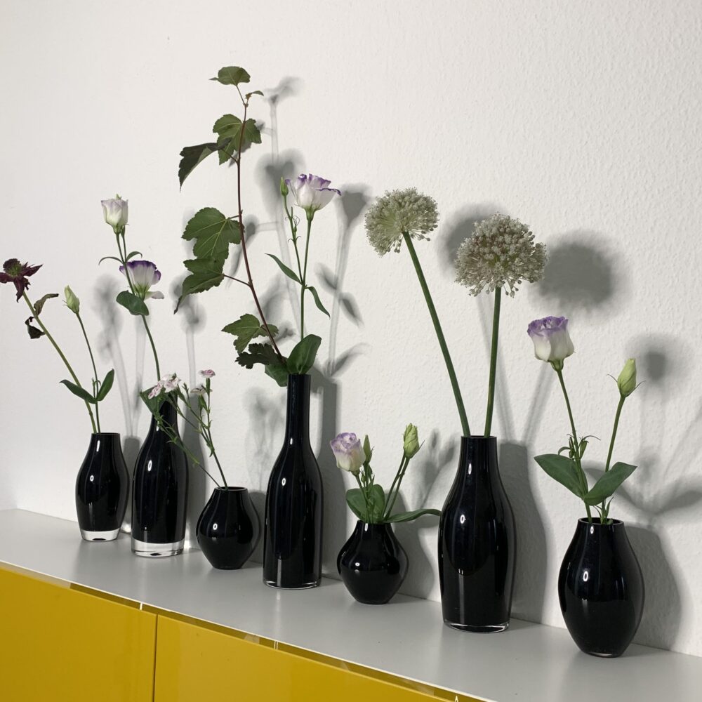 7 NIGHTS VASE image 2