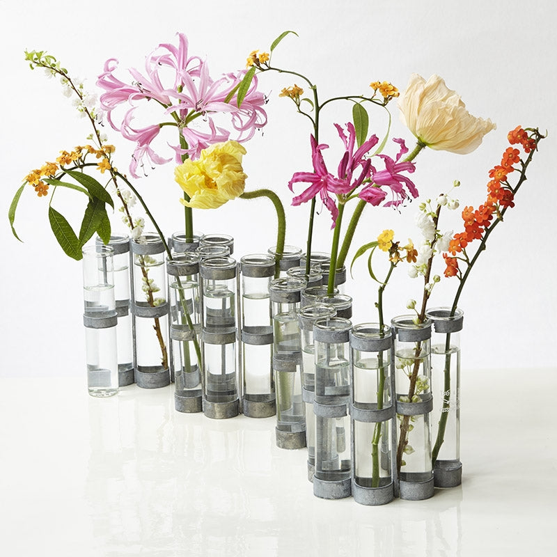 APRIL VASE [classic] image 2